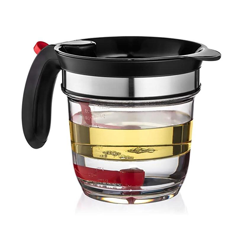 Kitchen & Dining
